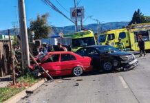 Dos lesionados deja colisión frente a Sodimac en Angol